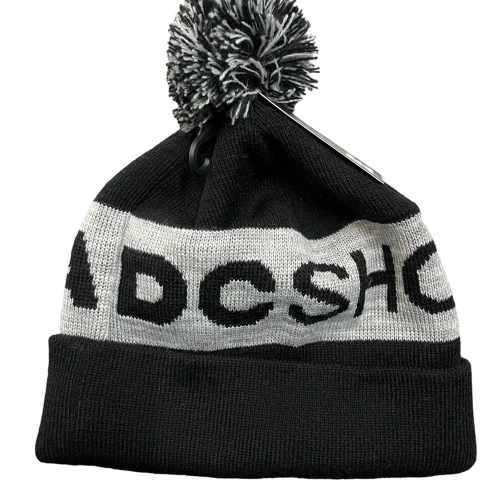 NEW ERA Licensed DC Shoes Skate Ski Snow Beanie Hat Too COOL USA